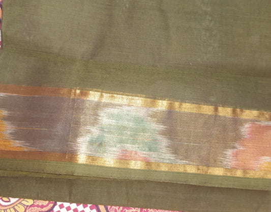 Pure Handloom Cotton Plain&nbsp; Mehndi Green Colour